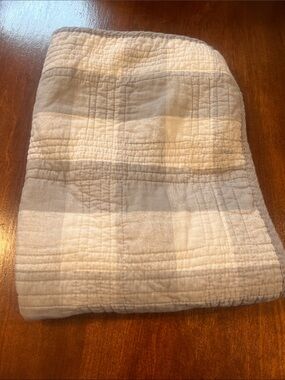 Neutral Checkered Quilted decorative pillow case - Cream and Light Gray
